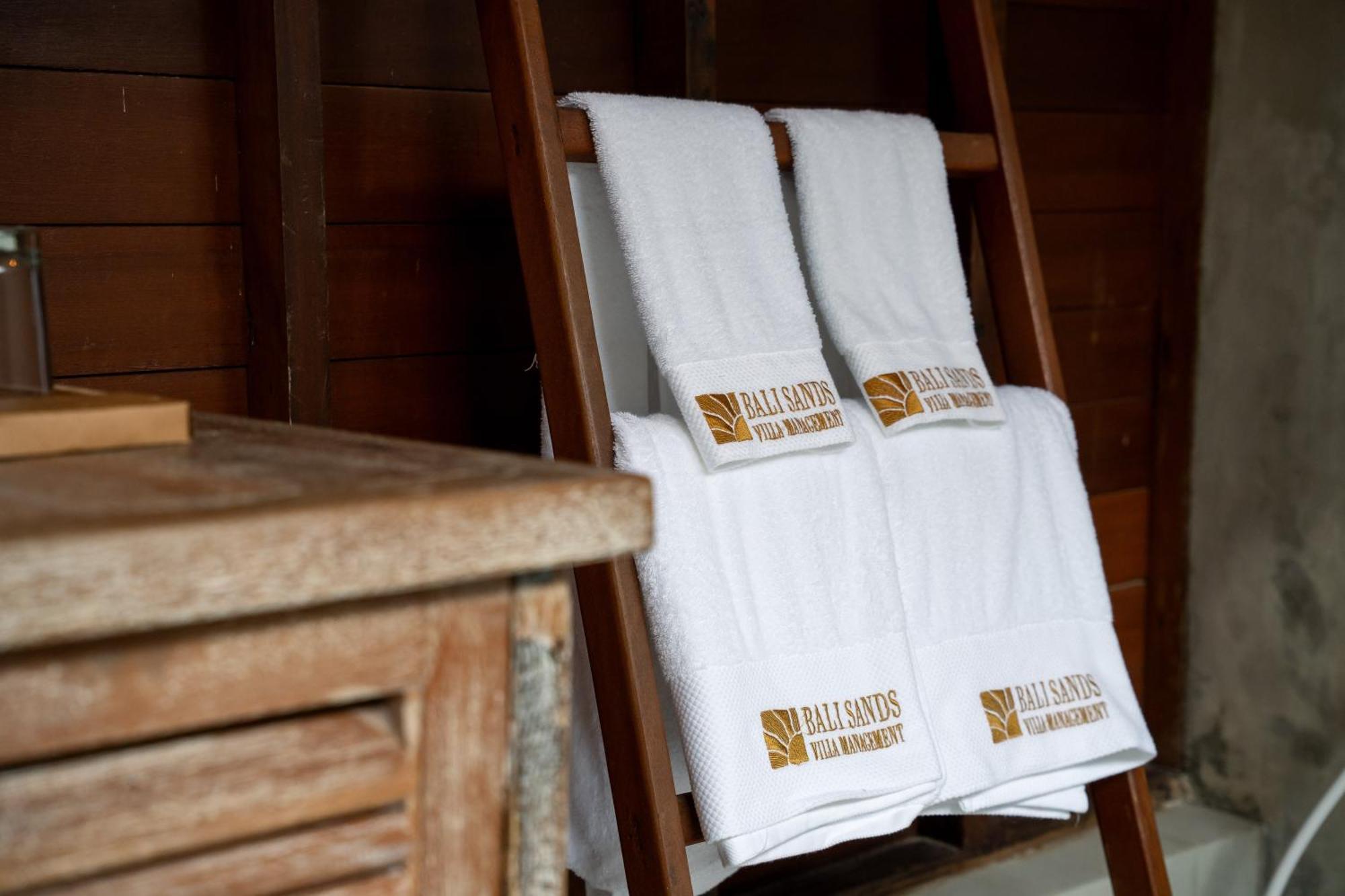 Kayu Senses - Private Villas Around Endless Ricefield Ubud  Exterior photo
